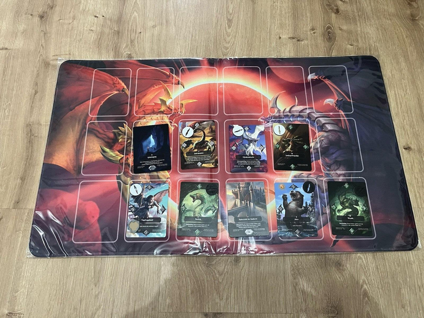 Neverrift TCG Spielmatte Twin Dragons - Premium Playmat.